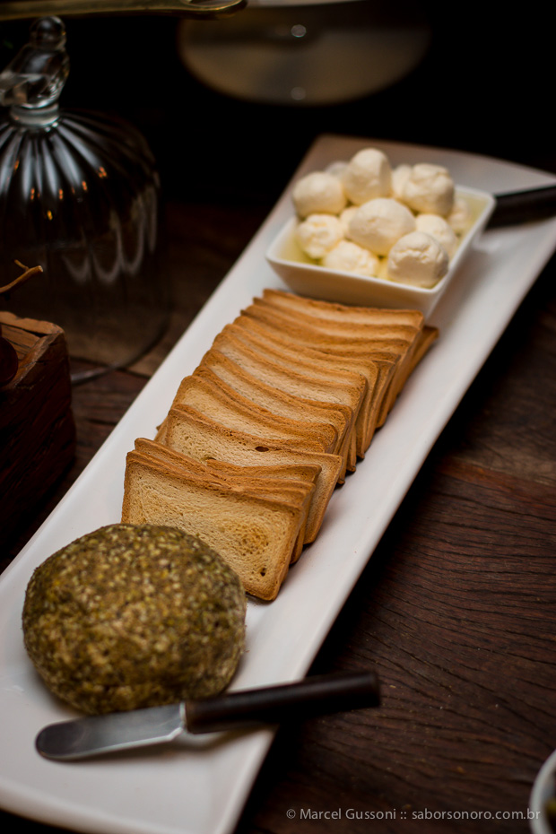 Terrine de Queijo e Frutas vermelhas minha receita.
