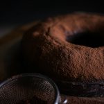 Bolo de Cacau, mas pode chamar de brownie.