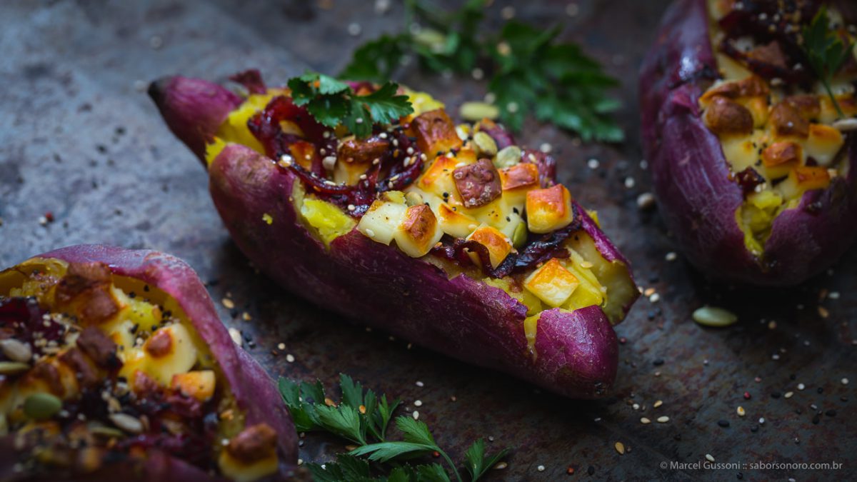 batata doce assada e recheada